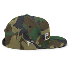 Load image into Gallery viewer, PaireeThreadz &quot;Golden&quot; Camo Snapback
